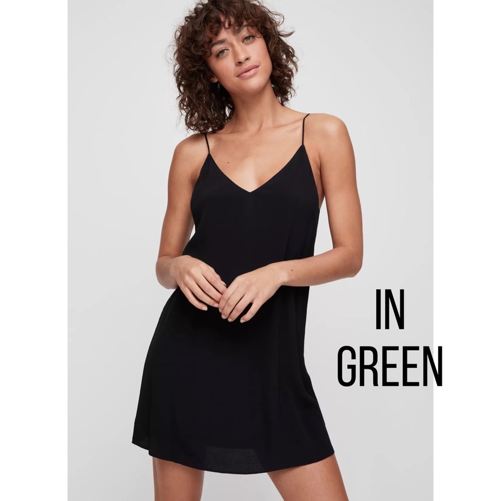 Aritzia Wilfred Free Vivienne Dress in Dark Green